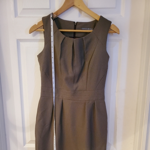 Atmosphere - Shift Dress - Picture 1 of 6